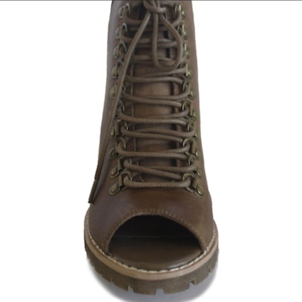 Von Dutch Shotgun Bootie Leather- Brand New - Picture 5 of 8